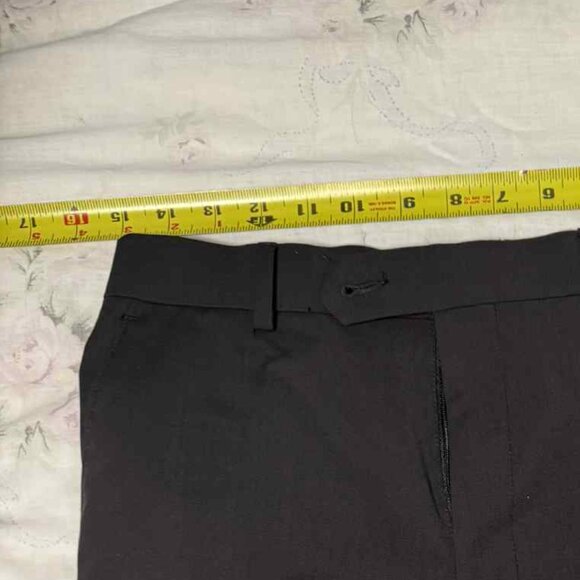 Calvin Klein Black Wool Two-Piece Suit - 36R & 30x30 - Picture 7 of 12